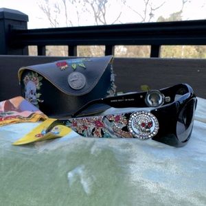 Ed Hardy EHS032 Sunglasses